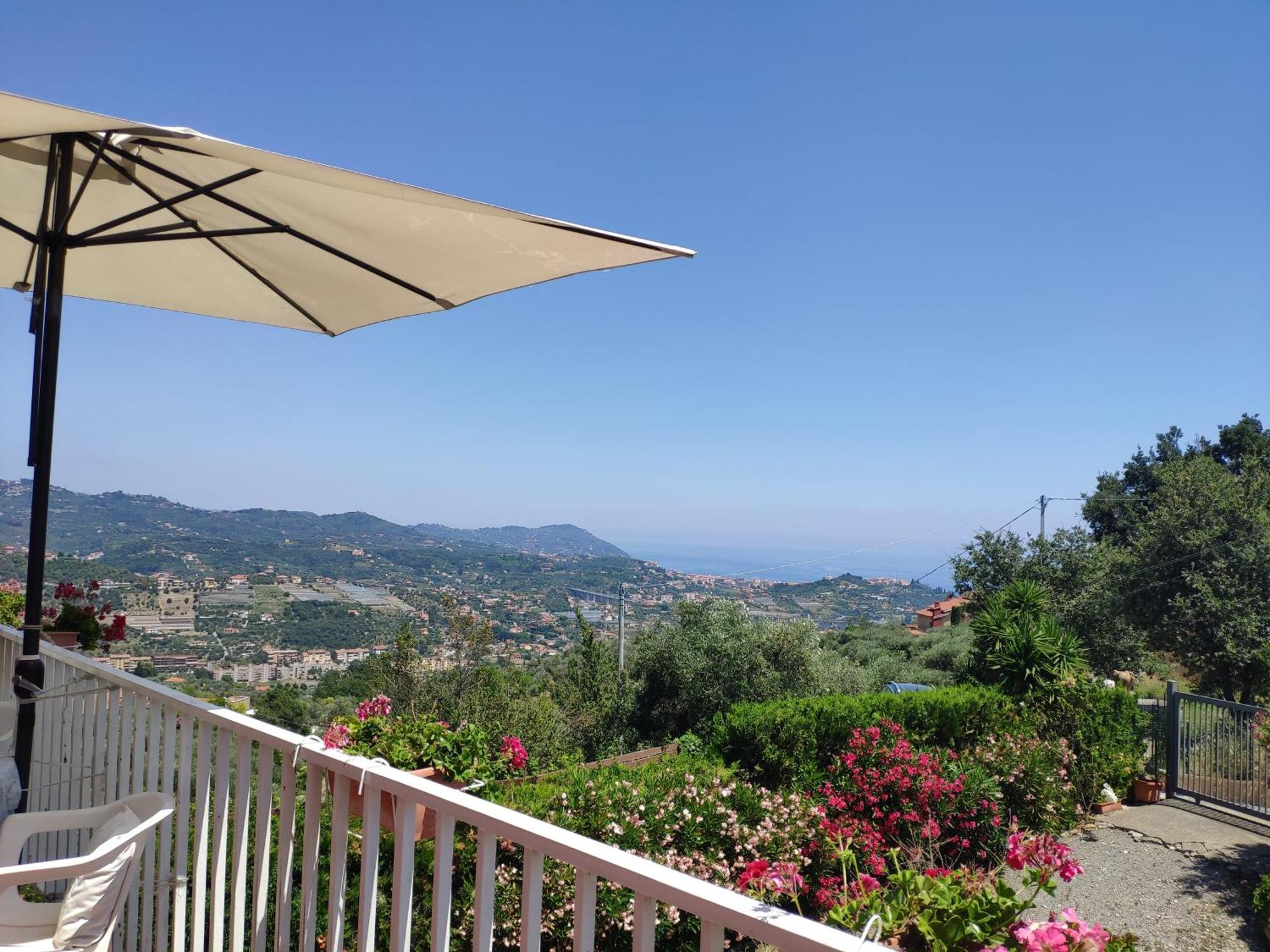 La Casa Di Giada, Appartamento In Villetta Con Aria Condizionata, Wi-Fi E Parcheggio Gratuito Poggi Luaran gambar