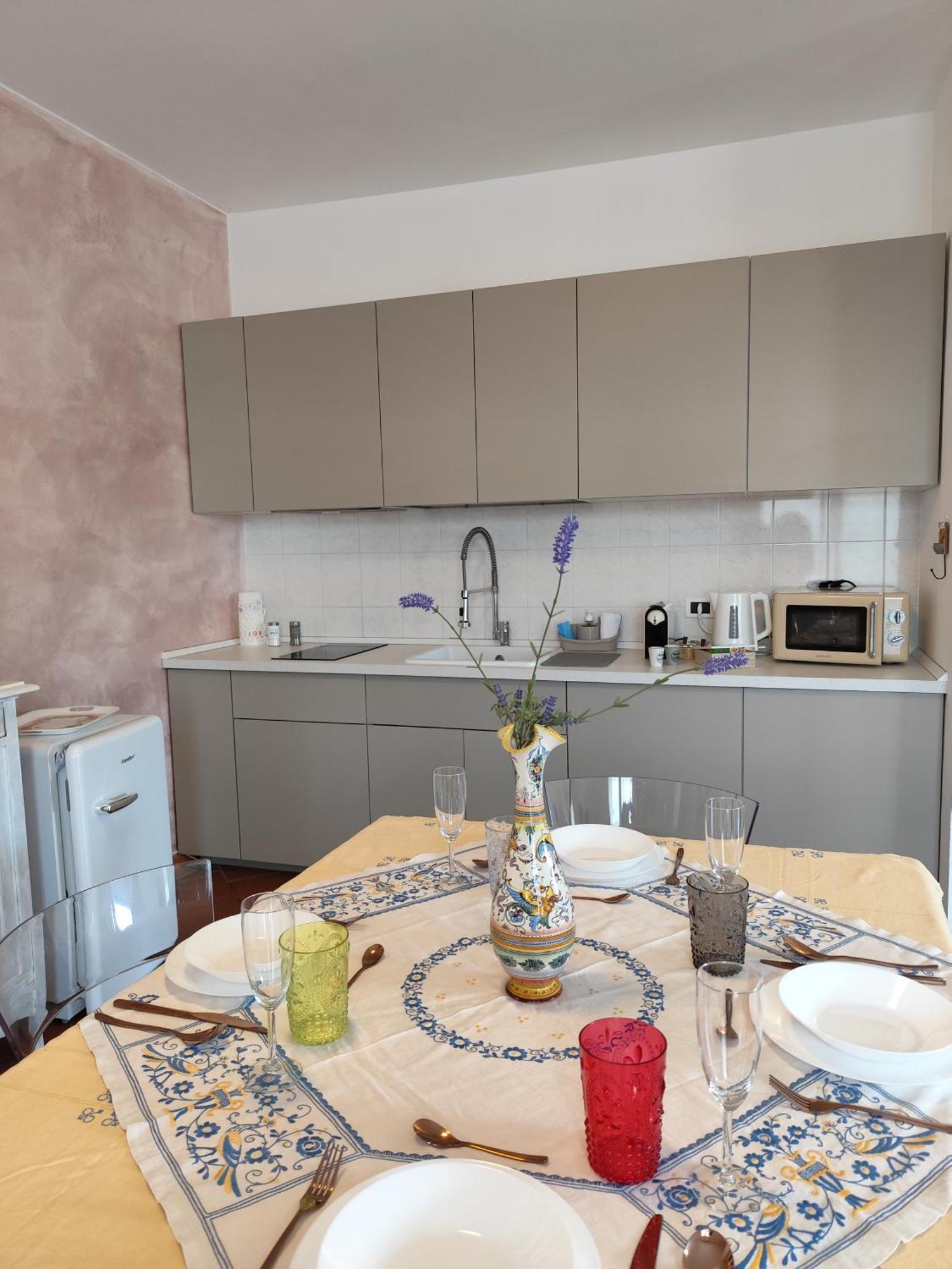 La Casa Di Giada, Appartamento In Villetta Con Aria Condizionata, Wi-Fi E Parcheggio Gratuito Poggi Luaran gambar